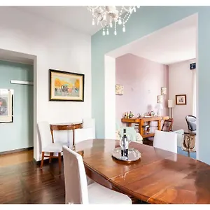  Apartment Liberty Townhouse